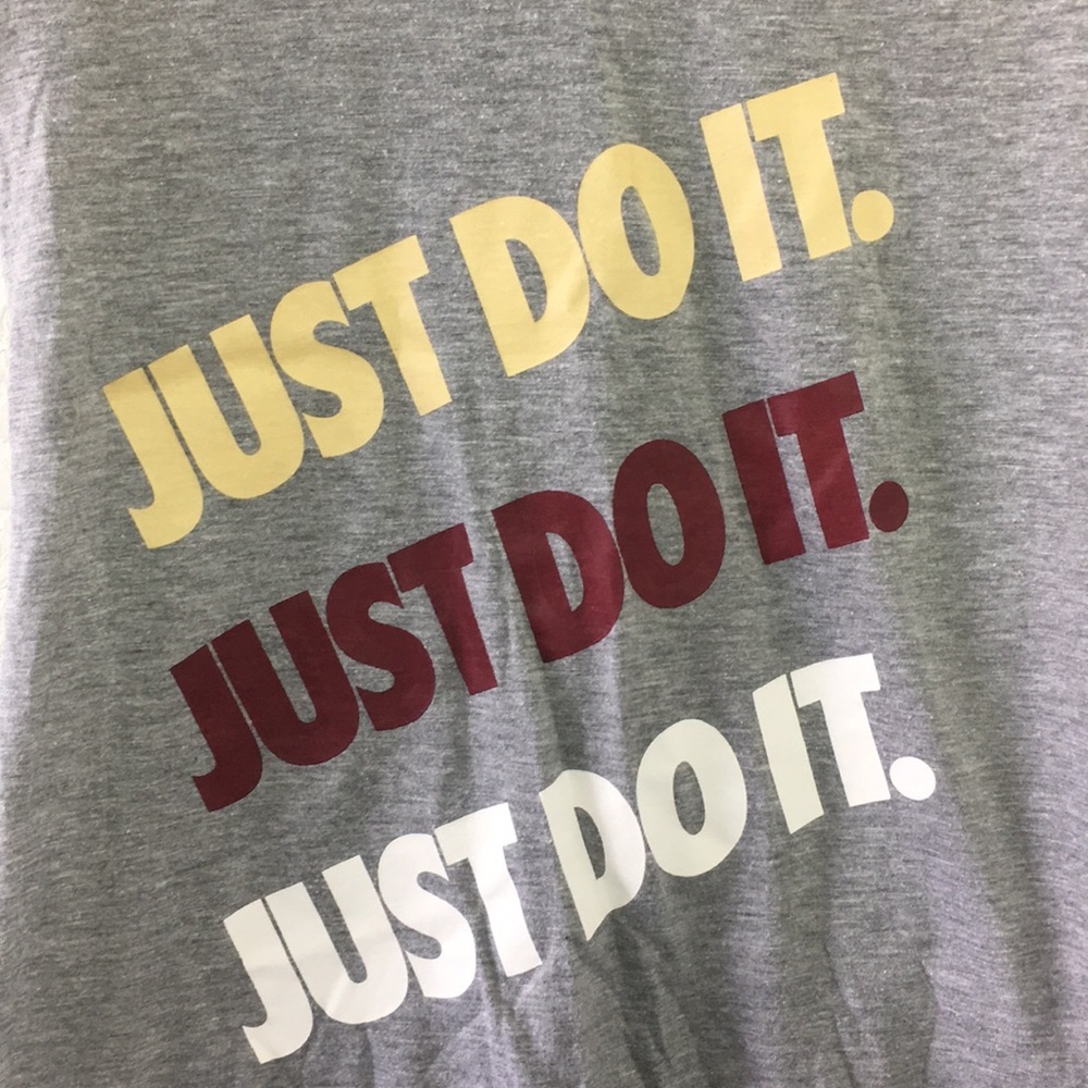 ✅Women Nike Top size S - Picture 3 of 5